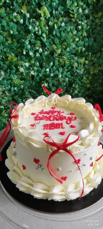 Ruffle Happy Birthday Mom Cake